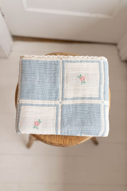 spring bloom blanket