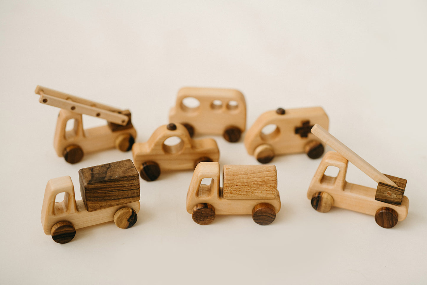 wooden car set